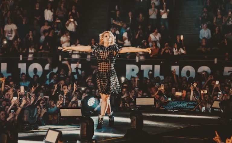 Emma: ai blocchi di partenza il suo “Essere Qui - Exit Edition Tour 2019”