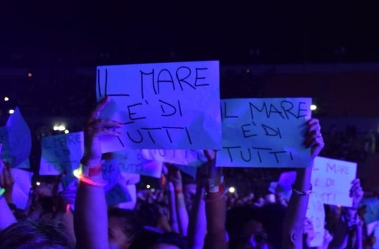 Il ricordo del live dei Negramaro di due anni fa allo stadio di Lecce: l’abbraccio di 30mila fans