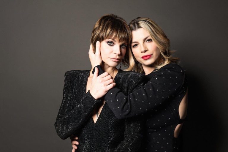 “Pezzo di Cuore”, il brano di Emma e Alessandra Amoroso è Disco d’Oro