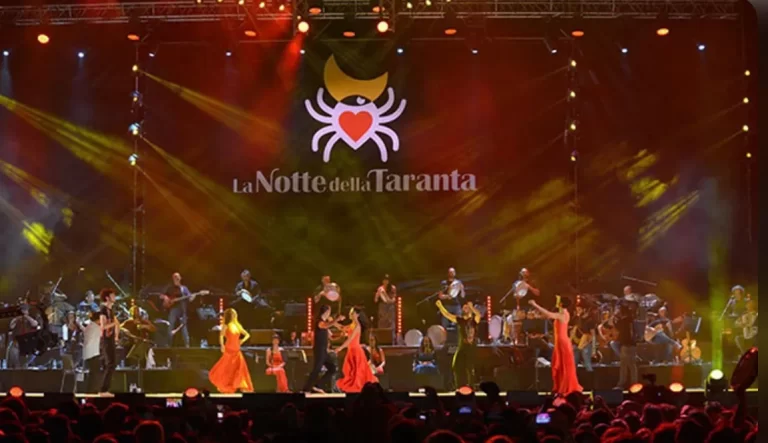 La Taranta “pizzica” Rai 1: appuntamento per domani sera alle 23:30 con il concertone