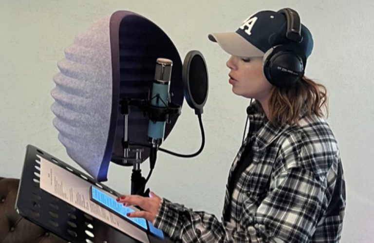 Emma Marrone: «Il disco nuovo prende forma»