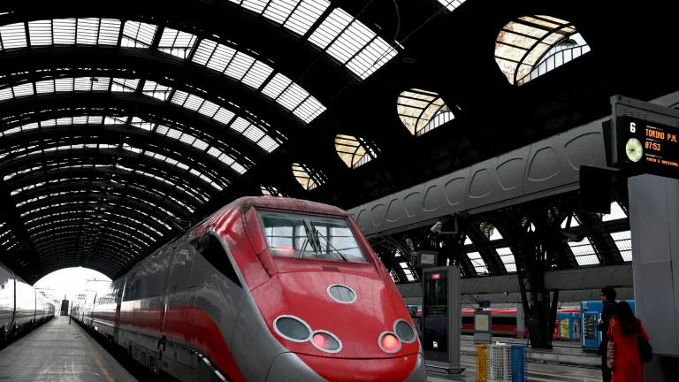 Scioperi, oggi si ferma il trasporto ferroviario