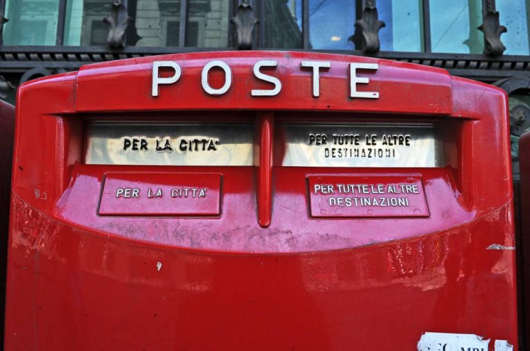 In Italia si dirà addio alla buca delle lettere