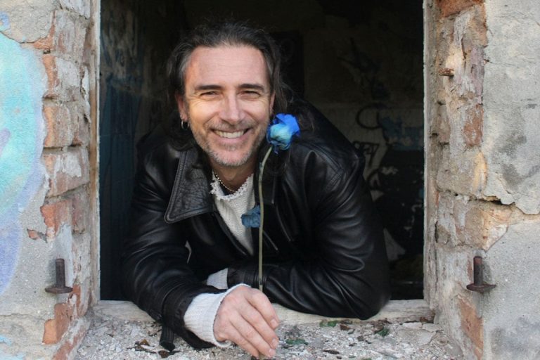 Musica, “Ama!”, il nuovo singolo di Paride Pezzolato