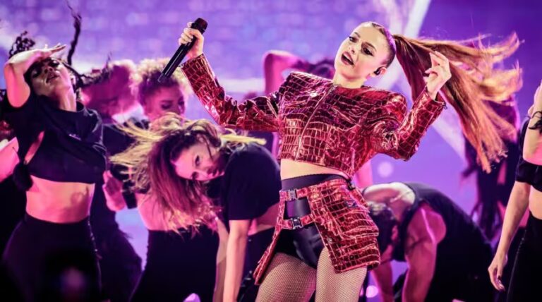 Musica, il Salento si prepara ad entrare nel «vortice»: Annalisa il 6 agosto arriva a Gallipoli