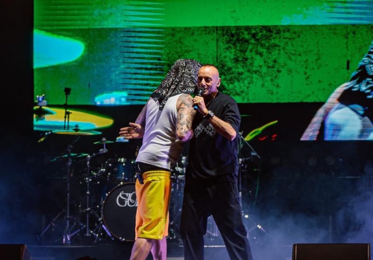Guè e Rose Villain conquistano il Parco Gondar: duetto sul palco e ospite a sorpresa Terron Fabio dei Sud Sound System