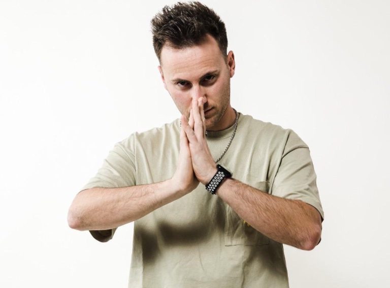 Adamo Cotardo pronto per approdare su Canale 5, prossimamente a "Battiti Live Spring"