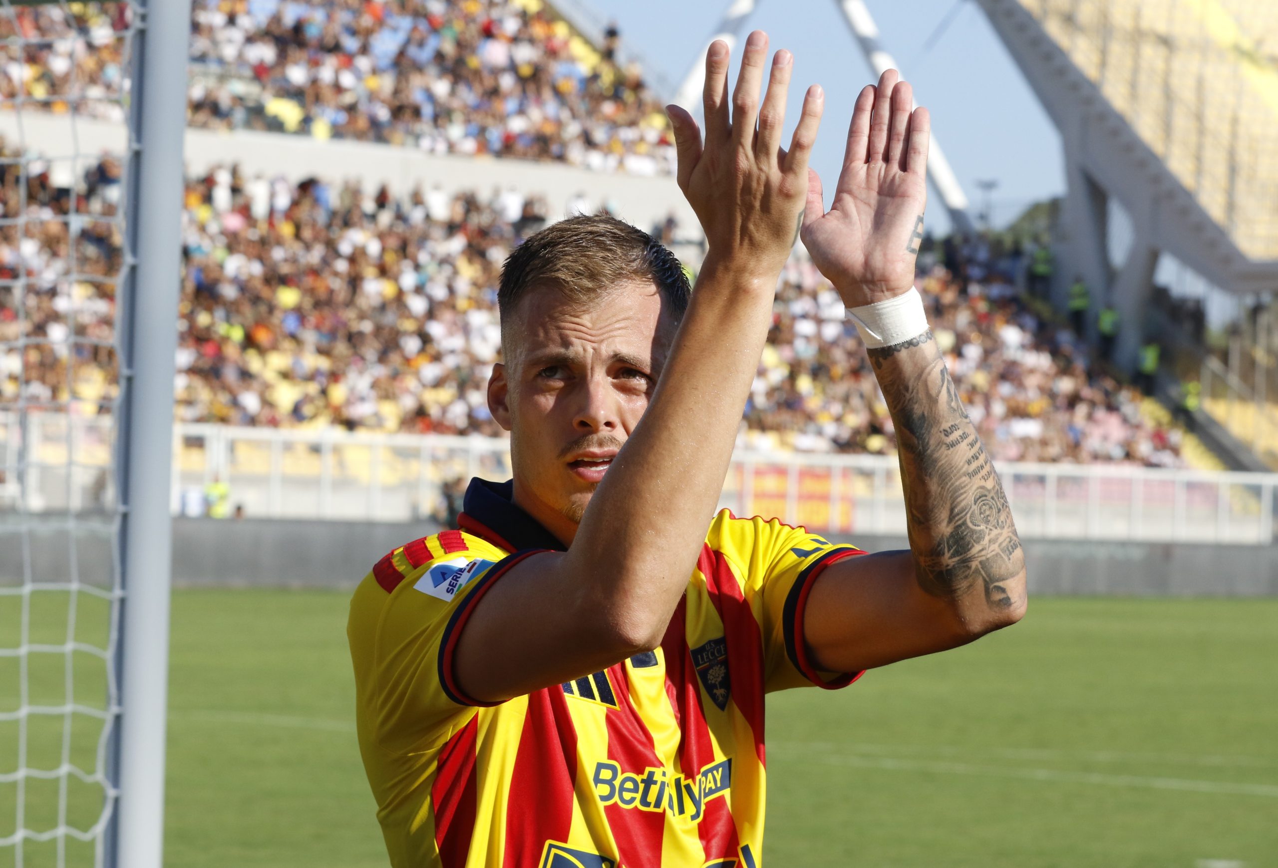 Papale Papale, Lecce-Monza